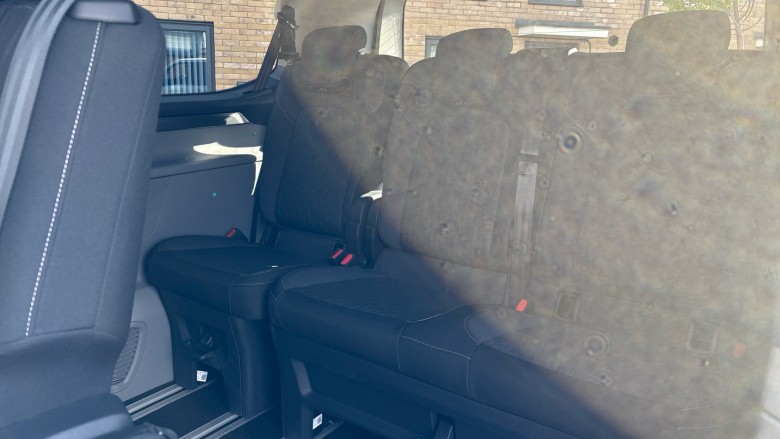 Ford Tourneo Custom 320 L1 Diesel Fwd 2.0 EcoBlue 136ps H1 Titanium 8 seater Auto